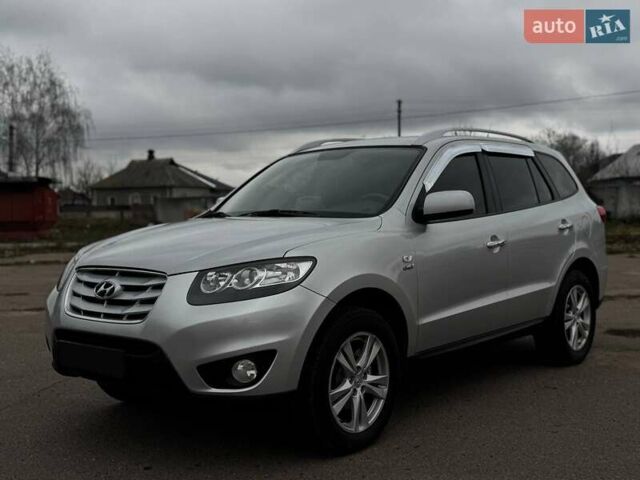 Сірий Хендай Санта Фе, об'ємом двигуна 2.2 л та пробігом 180 тис. км за 11200 $, фото 8 на Automoto.ua