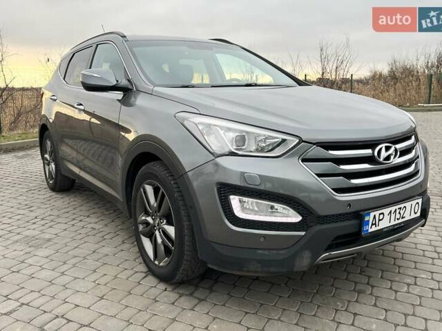 Сірий Хендай Санта Фе, об'ємом двигуна 2.2 л та пробігом 282 тис. км за 15900 $, фото 9 на Automoto.ua