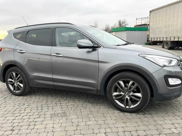 Сірий Хендай Санта Фе, об'ємом двигуна 2.2 л та пробігом 293 тис. км за 13700 $, фото 9 на Automoto.ua