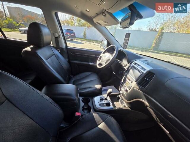 Хендай Санта Фе 2012 в Ивано-Франковске на Automoto.ua Серый Хендай Санта Фе, объемом двигателя 2.2 л и пробегом 182 тыс. км за 14650 $, фото 56 на Automoto.ua