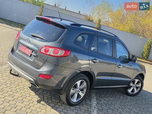 Хендай Санта Фе 2012 в Ивано-Франковске на Automoto.ua Серый Хендай Санта Фе, объемом двигателя 2.2 л и пробегом 182 тыс. км за 14650 $, фото 35 на Automoto.ua