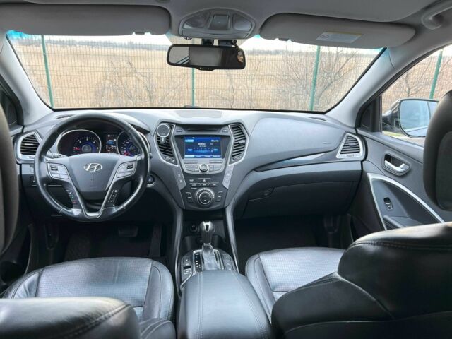 Сірий Хендай Санта Фе, об'ємом двигуна 2.2 л та пробігом 293 тис. км за 13700 $, фото 18 на Automoto.ua