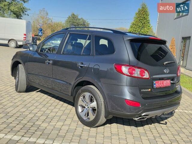 Хендай Санта Фе 2012 в Ивано-Франковске на Automoto.ua Серый Хендай Санта Фе, объемом двигателя 2.2 л и пробегом 182 тыс. км за 14650 $, фото 31 на Automoto.ua