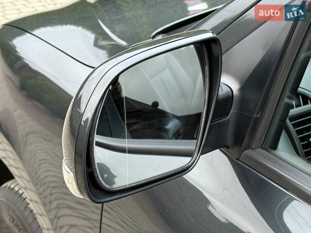 Серый Хендай Санта Фе, объемом двигателя 2.2 л и пробегом 209 тыс. км за 13999 $, фото 29 на Automoto.ua