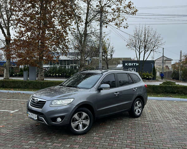 Серый Хендай Санта Фе, объемом двигателя 2.2 л и пробегом 158 тыс. км за 13800 $, фото 1 на Automoto.ua