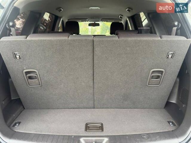 Серый Хендай Санта Фе, объемом двигателя 2 л и пробегом 189 тыс. км за 11980 $, фото 28 на Automoto.ua