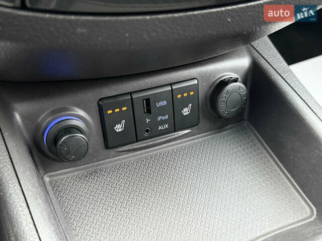 Серый Хендай Санта Фе, объемом двигателя 2.2 л и пробегом 209 тыс. км за 13999 $, фото 40 на Automoto.ua