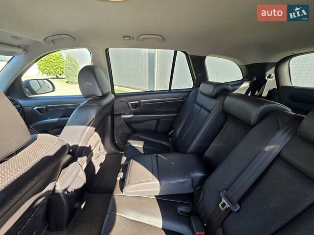 Хендай Санта Фе 2012 в Ивано-Франковске на Automoto.ua Серый Хендай Санта Фе, объемом двигателя 2.2 л и пробегом 182 тыс. км за 14650 $, фото 78 на Automoto.ua