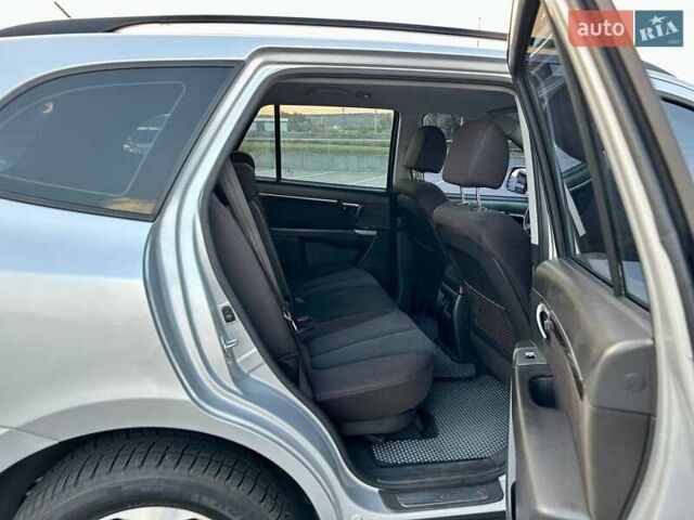 Сірий Хендай Санта Фе, об'ємом двигуна 2.2 л та пробігом 269 тис. км за 13900 $, фото 20 на Automoto.ua
