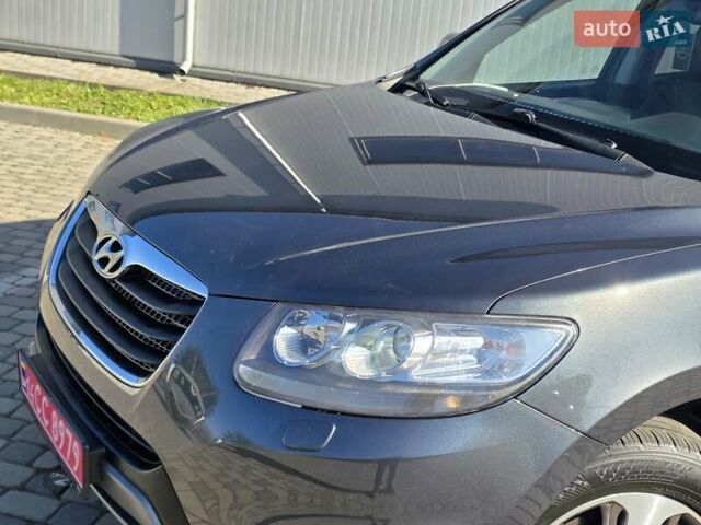 Хендай Санта Фе 2012 в Ивано-Франковске на Automoto.ua Серый Хендай Санта Фе, объемом двигателя 2.2 л и пробегом 182 тыс. км за 14650 $, фото 16 на Automoto.ua