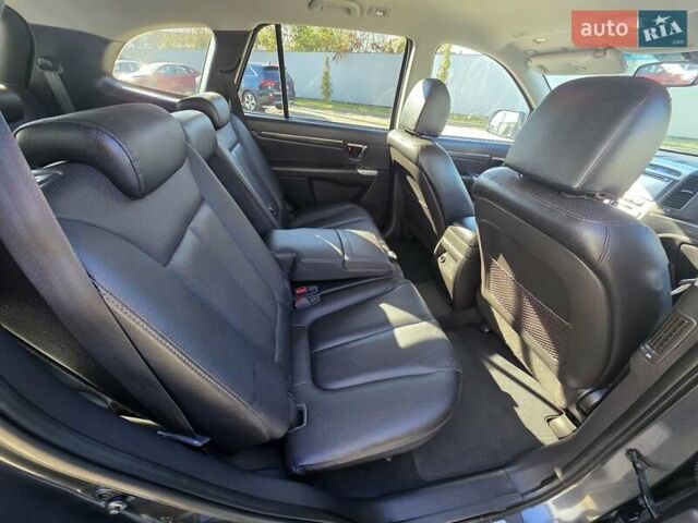 Хендай Санта Фе 2012 в Ивано-Франковске на Automoto.ua Серый Хендай Санта Фе, объемом двигателя 2.2 л и пробегом 182 тыс. км за 14650 $, фото 70 на Automoto.ua