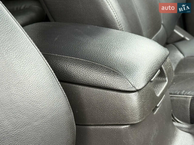 Хендай Санта Фе 2012 в Ровно на Automoto.ua Серый Хендай Санта Фе, объемом двигателя 2.2 л и пробегом 226 тыс. км за 12950 $, фото 52 на Automoto.ua