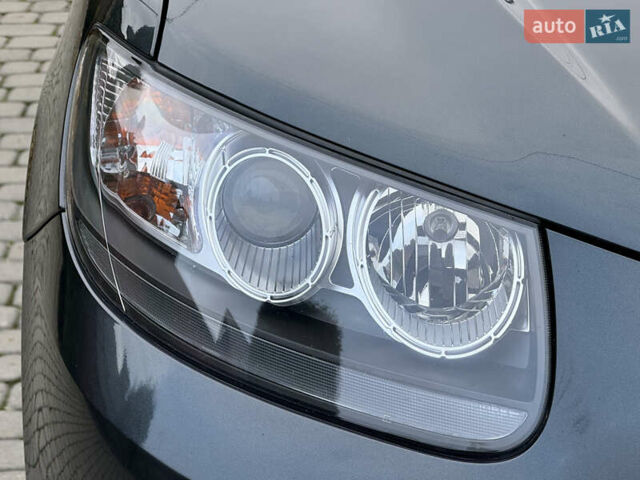 Серый Хендай Санта Фе, объемом двигателя 2.2 л и пробегом 209 тыс. км за 13999 $, фото 33 на Automoto.ua