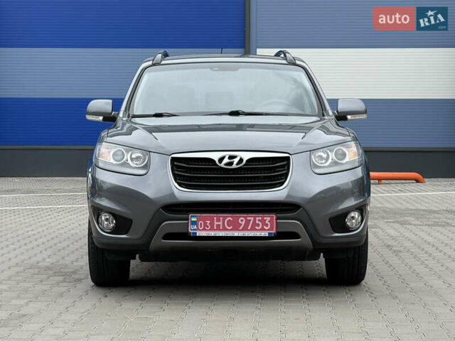 Хендай Санта Фе 2012 в Ровно на Automoto.ua Серый Хендай Санта Фе, объемом двигателя 2.2 л и пробегом 226 тыс. км за 12950 $, фото 3 на Automoto.ua