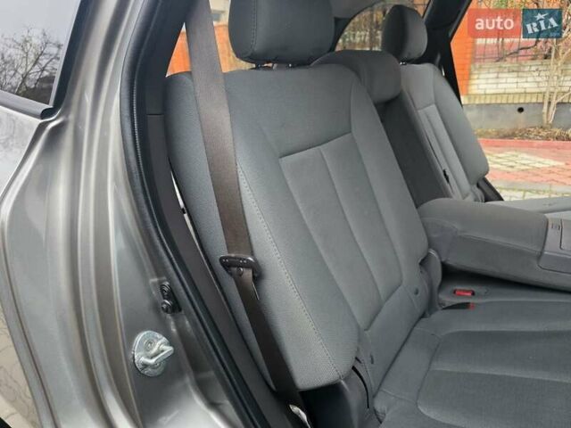 Серый Хендай Санта Фе, объемом двигателя 2.4 л и пробегом 237 тыс. км за 9999 $, фото 50 на Automoto.ua