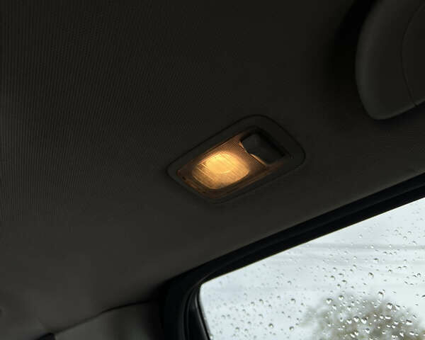 Серый Хендай Санта Фе, объемом двигателя 2.2 л и пробегом 158 тыс. км за 13800 $, фото 28 на Automoto.ua