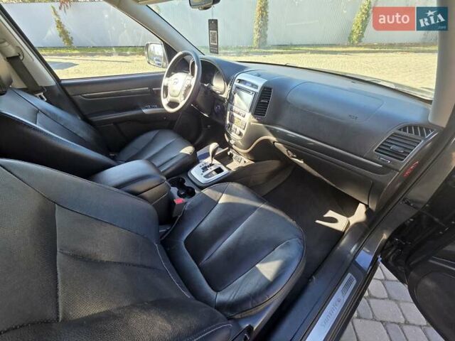 Хендай Санта Фе 2012 в Ивано-Франковске на Automoto.ua Серый Хендай Санта Фе, объемом двигателя 2.2 л и пробегом 182 тыс. км за 14650 $, фото 60 на Automoto.ua