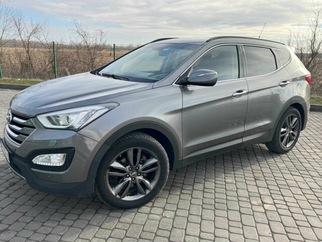 Сірий Хендай Санта Фе, об'ємом двигуна 2.2 л та пробігом 293 тис. км за 13700 $, фото 3 на Automoto.ua