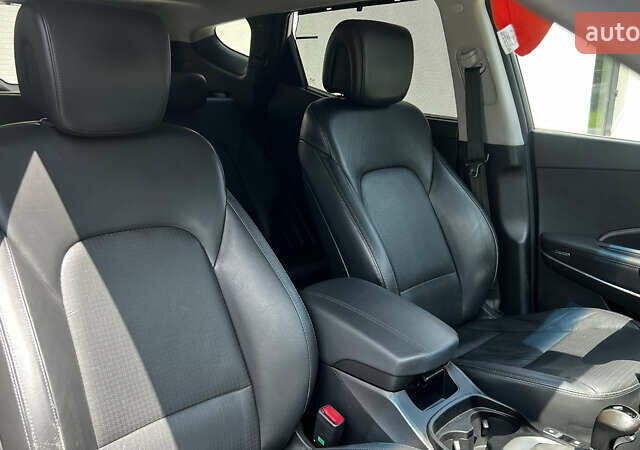 Серый Хендай Санта Фе, объемом двигателя 2.2 л и пробегом 213 тыс. км за 18490 $, фото 38 на Automoto.ua