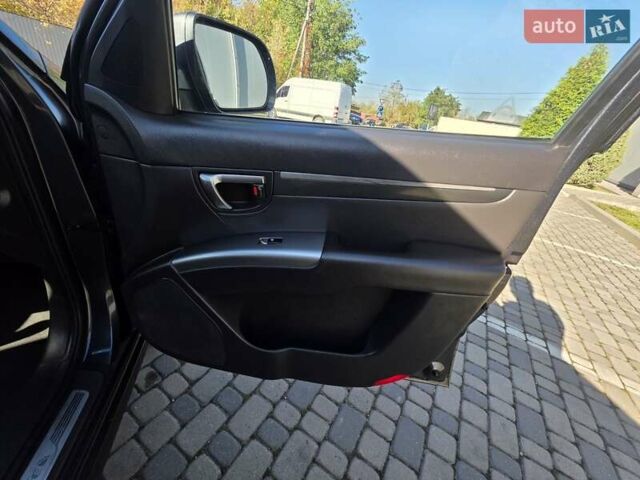 Хендай Санта Фе 2012 в Ивано-Франковске на Automoto.ua Серый Хендай Санта Фе, объемом двигателя 2.2 л и пробегом 182 тыс. км за 14650 $, фото 58 на Automoto.ua