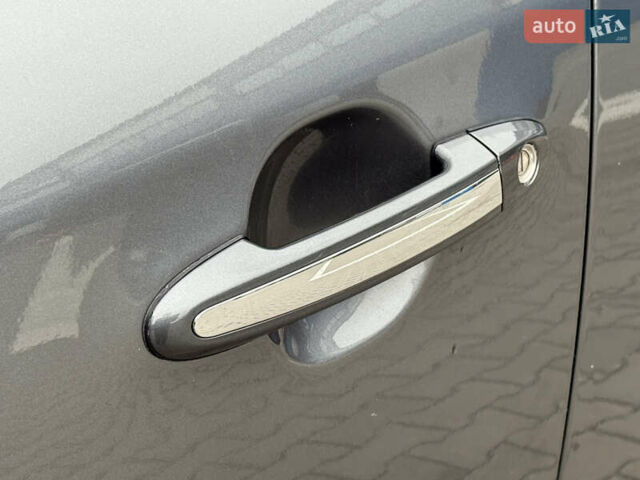 Хендай Санта Фе 2012 в Ровно на Automoto.ua Серый Хендай Санта Фе, объемом двигателя 2.2 л и пробегом 226 тыс. км за 12950 $, фото 20 на Automoto.ua