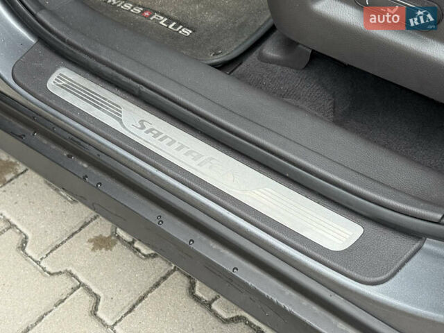Сірий Хендай Санта Фе, об'ємом двигуна 2.2 л та пробігом 226 тис. км за 12250 $, фото 33 на Automoto.ua