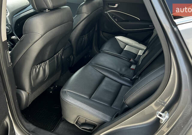 Серый Хендай Санта Фе, объемом двигателя 2.2 л и пробегом 213 тыс. км за 18490 $, фото 29 на Automoto.ua