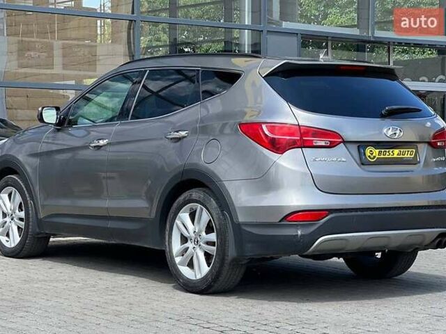 Серый Хендай Санта Фе, объемом двигателя 2 л и пробегом 200 тыс. км за 14500 $, фото 3 на Automoto.ua