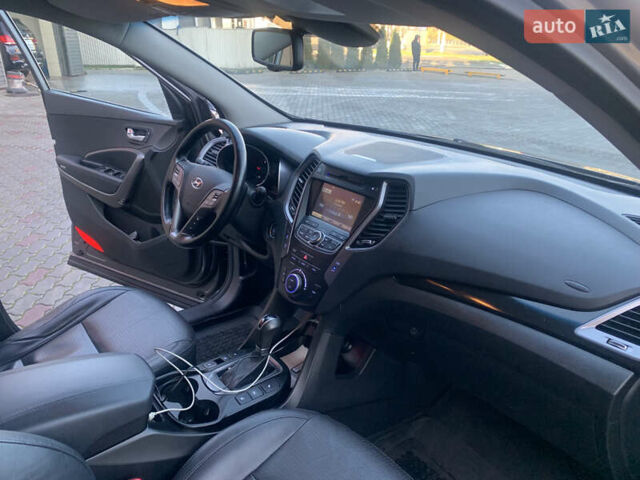 Серый Хендай Санта Фе, объемом двигателя 2.2 л и пробегом 177 тыс. км за 18700 $, фото 24 на Automoto.ua