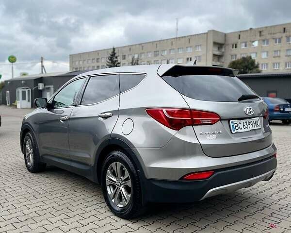 Серый Хендай Санта Фе, объемом двигателя 2.36 л и пробегом 189 тыс. км за 12800 $, фото 8 на Automoto.ua