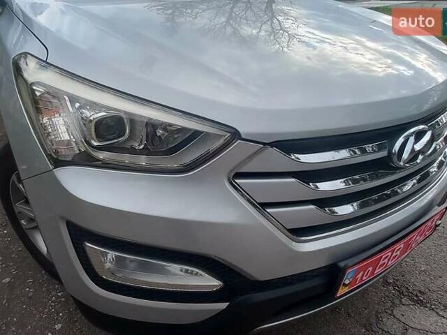 Хендай Санта Фе 2013 в Могилев-Подольском на Automoto.ua Серый Хендай Санта Фе, объемом двигателя 2.2 л и пробегом 209 тыс. км за 17600 $, фото 44 на Automoto.ua
