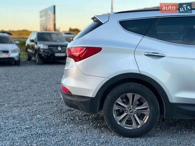 Хендай Санта Фе 2013 в Львове на Automoto.ua Серый Хендай Санта Фе, объемом двигателя 2.4 л и пробегом 173 тыс. км за 12390 $, фото 5 на Automoto.ua