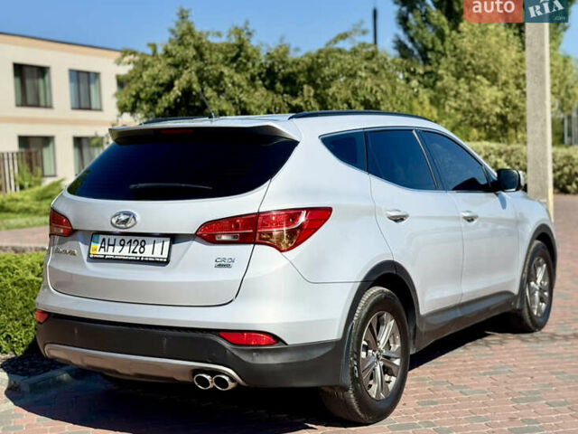 Серый Хендай Санта Фе, объемом двигателя 2.2 л и пробегом 290 тыс. км за 13700 $, фото 11 на Automoto.ua