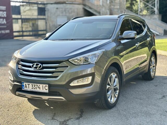 Серый Хендай Санта Фе, объемом двигателя 2 л и пробегом 228 тыс. км за 16400 $, фото 10 на Automoto.ua
