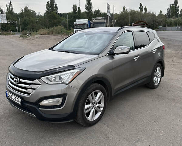 Серый Хендай Санта Фе, объемом двигателя 2 л и пробегом 190 тыс. км за 14000 $, фото 17 на Automoto.ua
