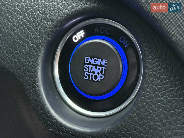 Сірий Хендай Санта Фе, об'ємом двигуна 2.2 л та пробігом 183 тис. км за 16999 $, фото 66 на Automoto.ua