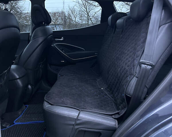 Сірий Хендай Санта Фе, об'ємом двигуна 2.2 л та пробігом 192 тис. км за 18500 $, фото 10 на Automoto.ua