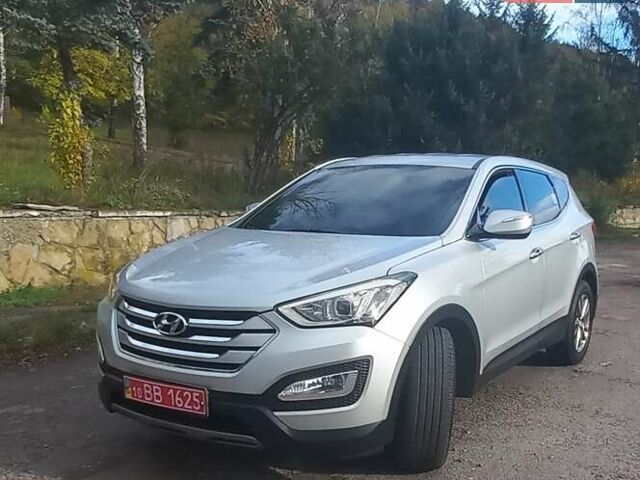 Хендай Санта Фе 2013 в Могилев-Подольском на Automoto.ua Серый Хендай Санта Фе, объемом двигателя 2.2 л и пробегом 209 тыс. км за 17600 $, фото 55 на Automoto.ua