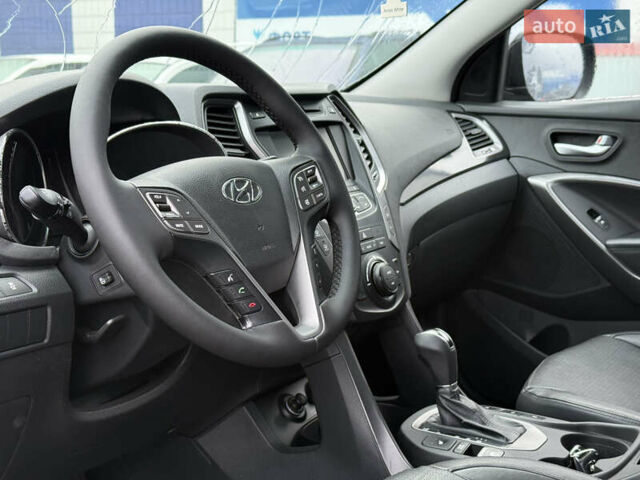 Сірий Хендай Санта Фе, об'ємом двигуна 2.2 л та пробігом 183 тис. км за 16999 $, фото 28 на Automoto.ua