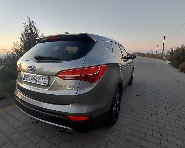 Сірий Хендай Санта Фе, об'ємом двигуна 2 л та пробігом 161 тис. км за 16500 $, фото 16 на Automoto.ua