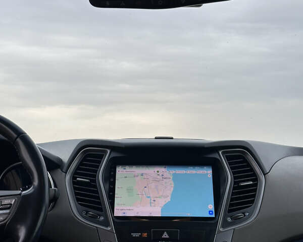 Серый Хендай Санта Фе, объемом двигателя 2 л и пробегом 190 тыс. км за 14000 $, фото 36 на Automoto.ua