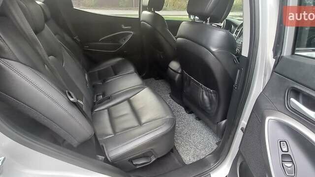 Хендай Санта Фе 2013 в Могилев-Подольском на Automoto.ua Серый Хендай Санта Фе, объемом двигателя 2.2 л и пробегом 209 тыс. км за 17600 $, фото 19 на Automoto.ua