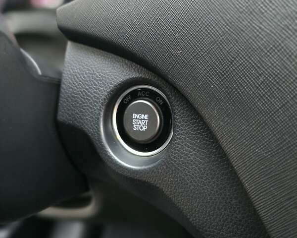 Серый Хендай Санта Фе, объемом двигателя 2.2 л и пробегом 180 тыс. км за 17199 $, фото 37 на Automoto.ua