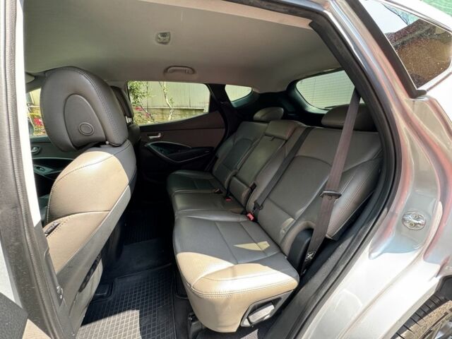 Сірий Хендай Санта Фе, об'ємом двигуна 2.4 л та пробігом 156 тис. км за 10350 $, фото 10 на Automoto.ua