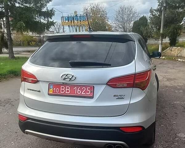 Хендай Санта Фе 2013 в Могилев-Подольском на Automoto.ua Серый Хендай Санта Фе, объемом двигателя 2.2 л и пробегом 209 тыс. км за 17600 $, фото 5 на Automoto.ua