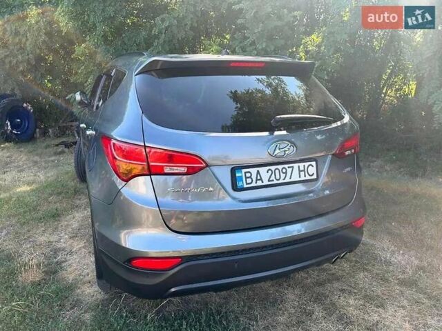 Хендай Санта Фе 2013 в Львове на Automoto.ua Серый Хендай Санта Фе, объемом двигателя 2.36 л и пробегом 209 тыс. км за 16000 $, фото 2 на Automoto.ua