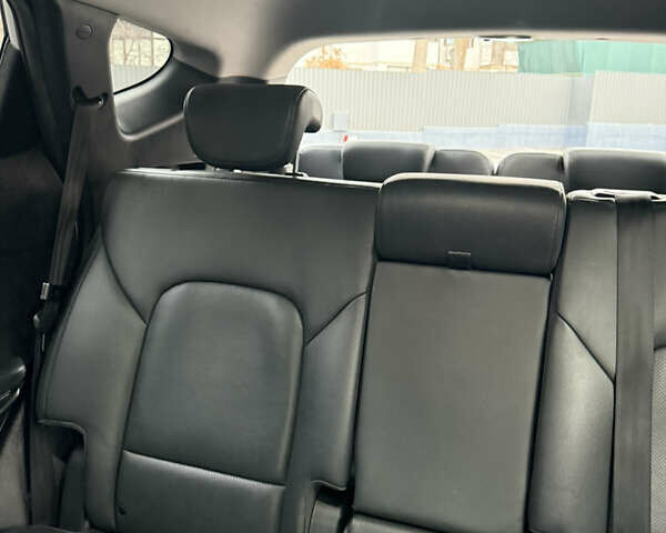 Сірий Хендай Санта Фе, об'ємом двигуна 0 л та пробігом 165 тис. км за 16000 $, фото 6 на Automoto.ua