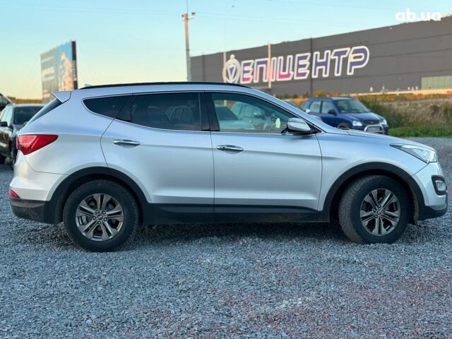 Серый Хендай Санта Фе, объемом двигателя 2.4 л и пробегом 173 тыс. км за 12390 $, фото 4 на Automoto.ua