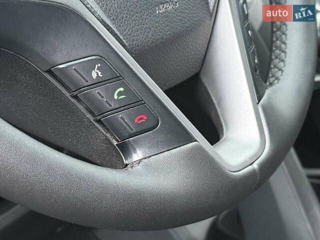 Сірий Хендай Санта Фе, об'ємом двигуна 2.2 л та пробігом 183 тис. км за 16999 $, фото 57 на Automoto.ua