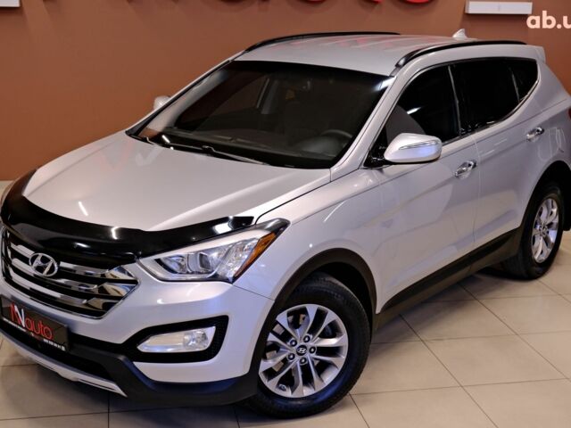 Серый Хендай Санта Фе, объемом двигателя 2 л и пробегом 147 тыс. км за 14500 $, фото 1 на Automoto.ua